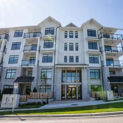 Brand New 2 bedroom in South Surrey at the Southaven Building - Photo 3