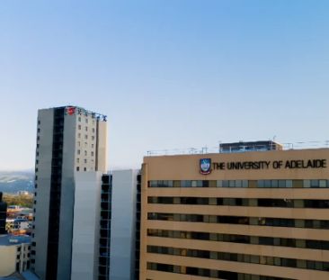 Premier Large Studio with Double Bed(Mid floor Level 6-15) - Photo 6