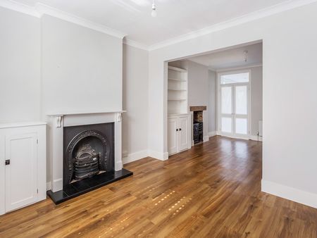 Ref: GF - Norbury Road - Photo 4