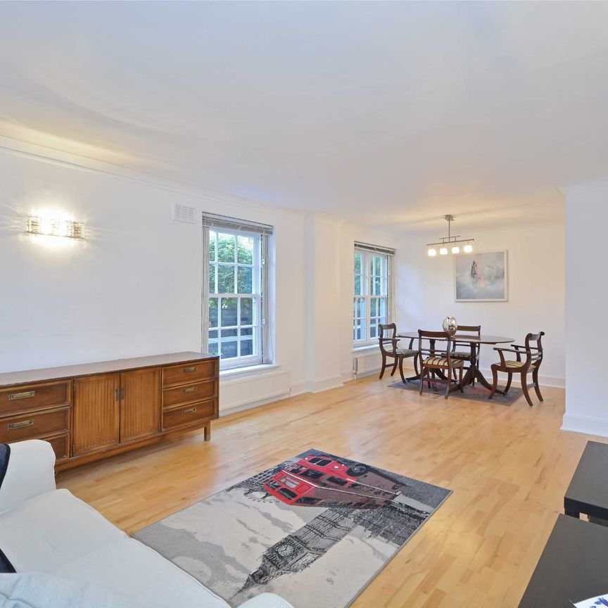 Ascot Court, Grove End Road, NW8 - Photo 1