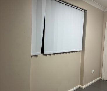 Toongabbie - Photo 2
