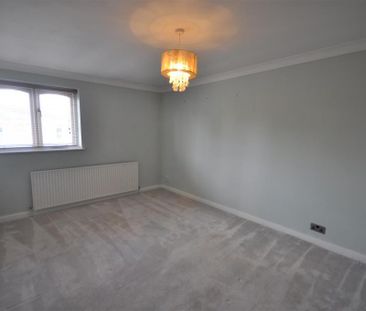 2 bedroom semi-detached house to rent - Photo 4