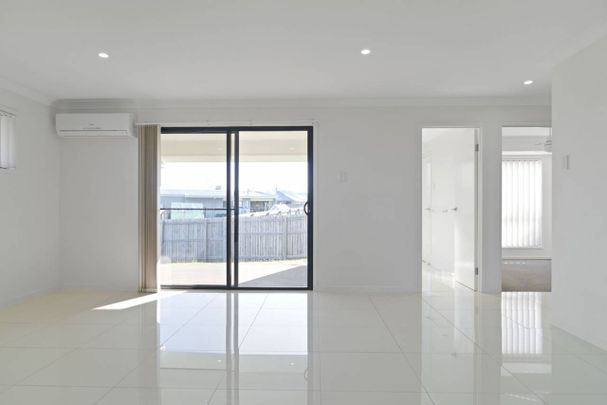 MODERN 2-BEDROOM UNIT IN A SOUGHT AFTER SUBURB - Photo 1