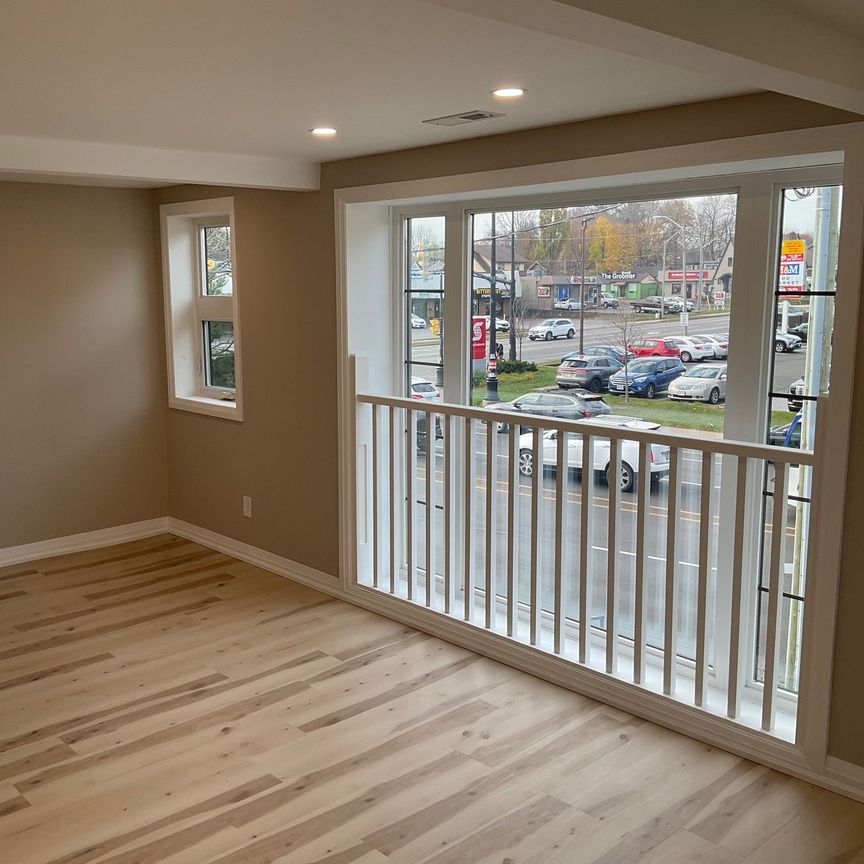 For Lease - 3976 Portage Road, Niagara Falls, Ontario - Photo 1