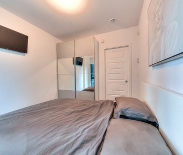 1228 Rue des Bassins #704 - Photo 2