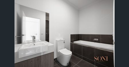A Beautiful 3-Bedroom Family Home! - Photo 3