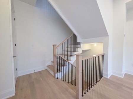 For Lease - 3328 Azam Way, Oakville, Ontario - Photo 5