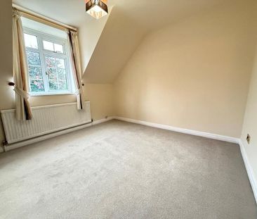 3 bedroom detached house to rent - Photo 4