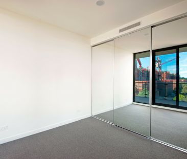 Luxury in the Heart of the City - Photo 4