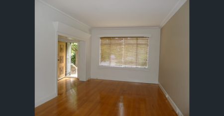 2 Bedroom Split-Level Unit - Photo 3