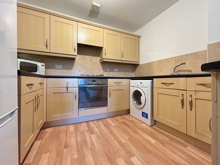 2 bedroom apartment to rent - Photo 5