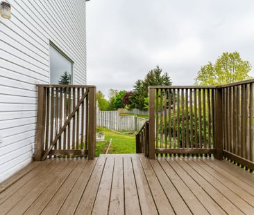 For Lease - 48 White Sands Court Unit# Upper, Kitchener, Ontario - Photo 4