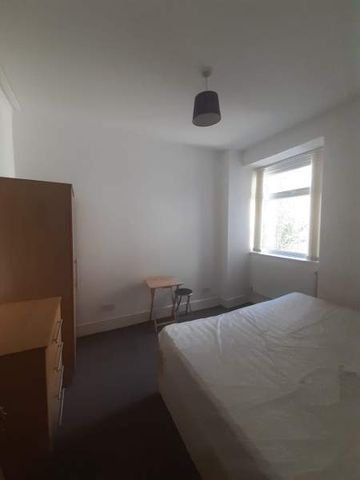 Double Room – 86 Rhondda Street, Mount Pleasant, Swansea. - Photo 5