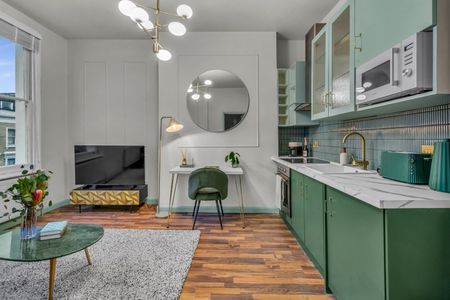 1 Bed Flat, Eardley Crescent, SW5 - Photo 2