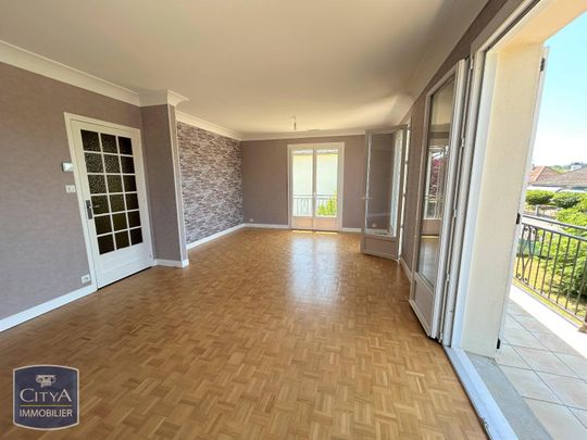 Location Maison 4 pièces 101m² COUZEIX 87270 - Photo 1