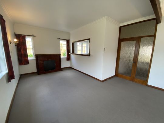 7 Bassett Road, Johnsonville - Photo 1