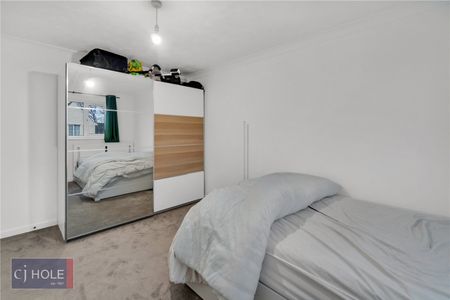 Filton Road, - Photo 3