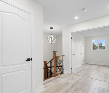 For Lease - 173 Kersey Crescent Unit# Main, Richmond Hill, Ontario - Photo 5