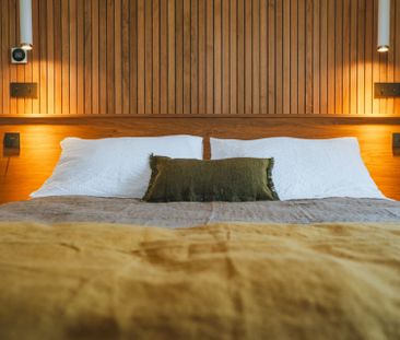 Rental House Ajaccio 6 Rooms 200 m² - Photo 4