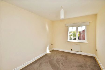 Knox Road, Guildford, Surrey, GU2 9AH - Photo 4
