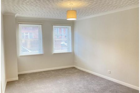 2 bed ground floor flat for rent in Musselburgh - Photo 2