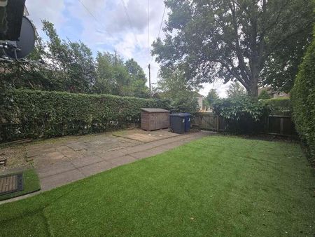 Canada Crescent, Acton, W3 - Photo 5