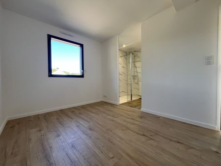 Maison Neuve T5 non meublée de 109 m² dans le quartier de Villeneuve - Photo 3