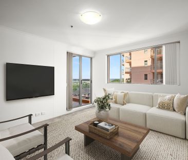 Modern 1 Bedroom Apartment with District Views - Photo 1