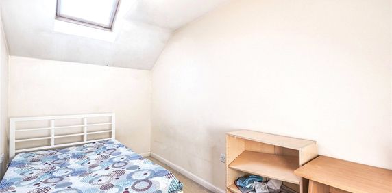 Aveley House, Reading Aveley House, Reading - Photo 2