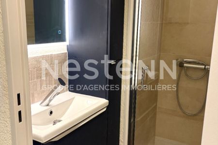 Appartement VIDE à louer : le petit coin de paradis à Saint-Raphaël ! - Photo 4