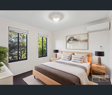 11 Teasel Way, Banksia Grove, WA 6031 - Photo 3