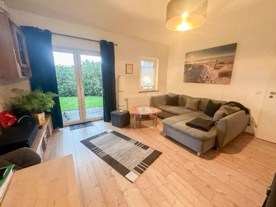 Nur für 1 Person! Schnuckeliger Bungalow in ruhiger Lage mit Garten - ca. 10 Min. bis A3! - Photo 1