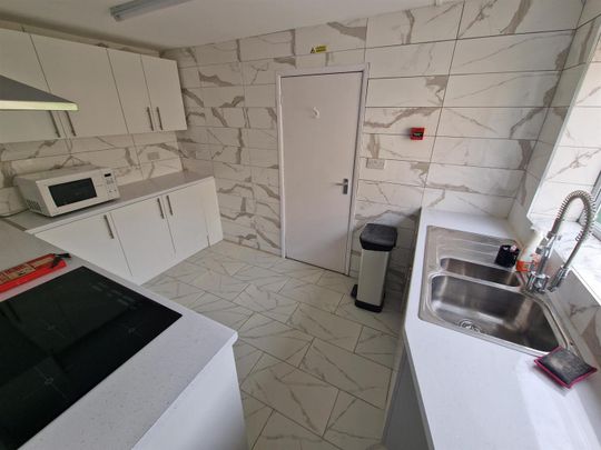 Southcote Road, Bournemouth - Photo 1