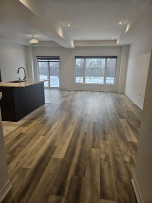 For Lease - 88 Gort Avenue, Brant, Ontario - Photo 1