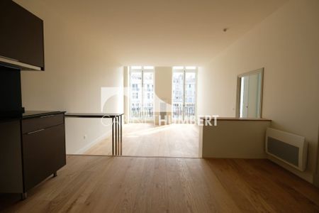 Location Appartement 2 pièces 54m² ST ETIENNE 42000 - Photo 2