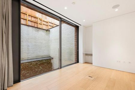 3 bedroom flat to rent - Photo 5