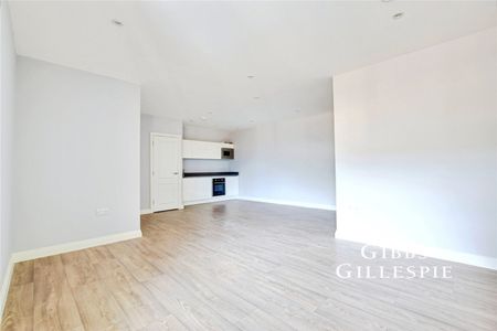 Homestead Road, Rickmansworth, Hertfordshire, WD3 1FX - Photo 2