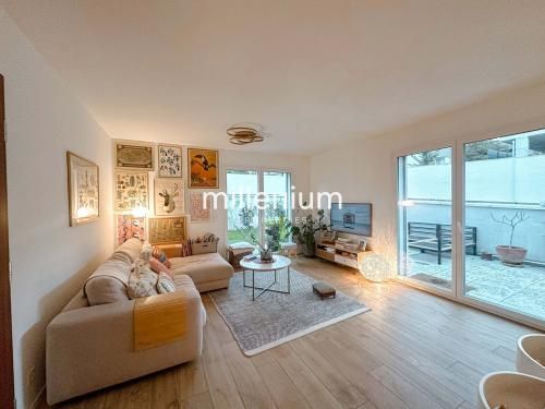 Appartement 2P meublé avec balcon proche ONU - Foto 1