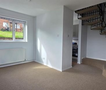 1 bedroom terraced house to rent - Photo 1