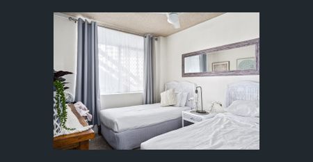 BEACHFRONT APARTMENT WITH OCEAN VIEWS! - Photo 2