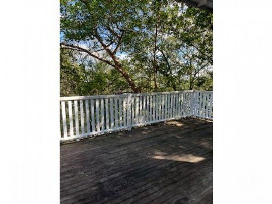 Quaint cottage nestled in Bushland - Photo 1