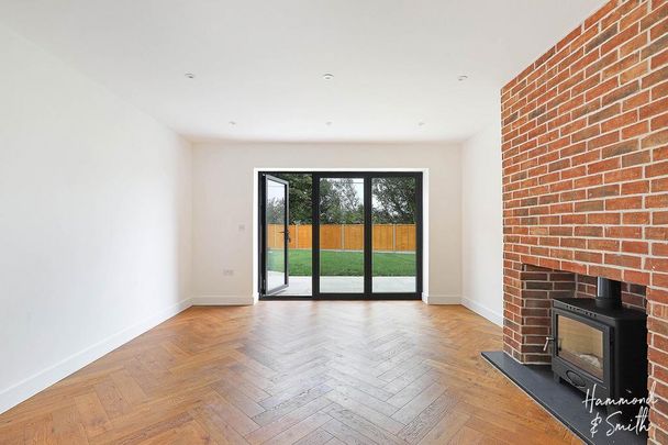 3 bedroom semi-detached house to rent - Photo 1