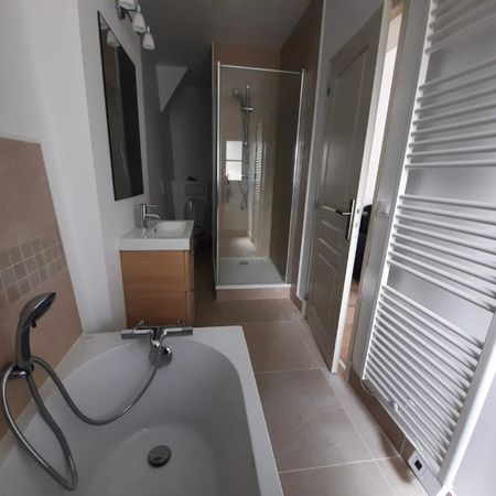 Location Appartement 2 pièces 45m² TOURS 37000 - Photo 4