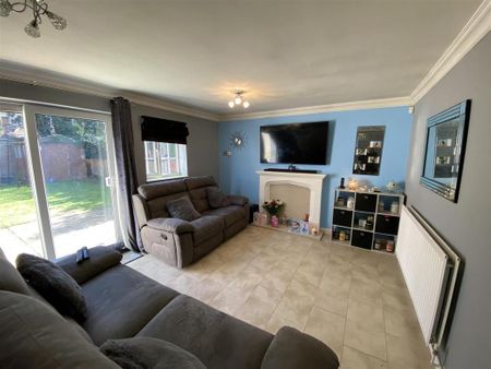 2 bedroom semi-detached house to rent - Photo 2