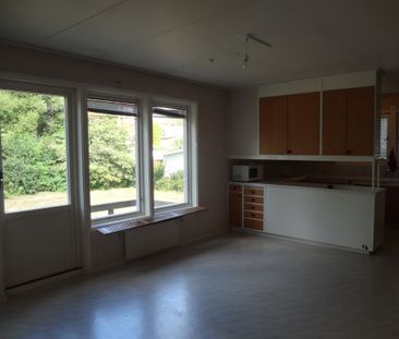 Lindhovsvägen, Tumba - Photo 4