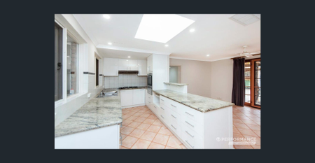 The Ultimate City Beach Coastal Experience - Photo 5