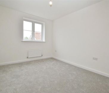 3 bedroom detached house to rent - Photo 4