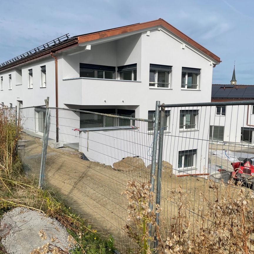 Appartement neuf 3,5 pièces à Massonnens / balcon + jardin - Photo 1