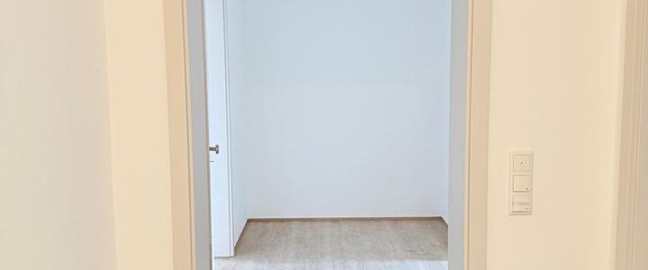 2 Zimmer Wohnung mit Balkon - Foto 1