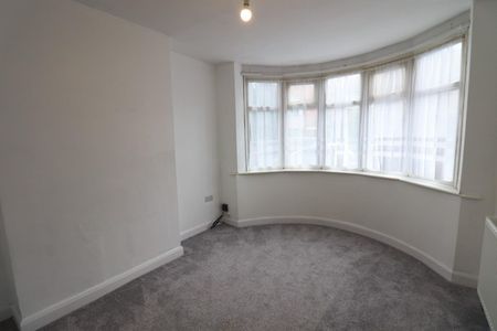 3 BED Terraced House To rent - Photo 3